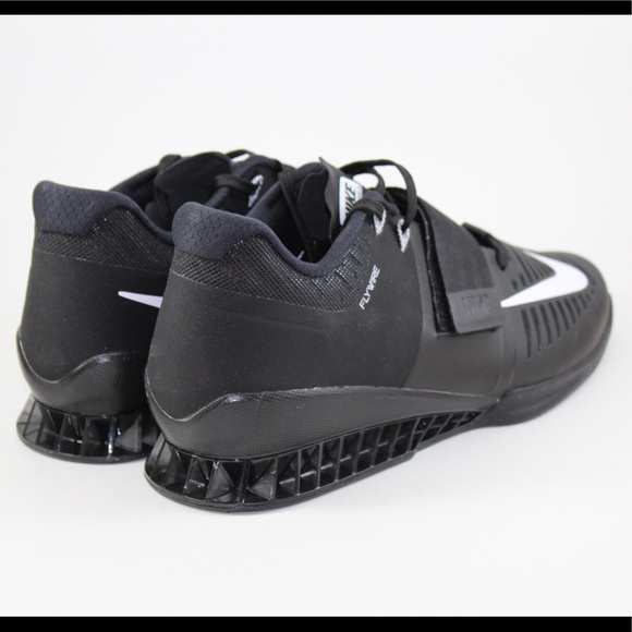 Nike Romaleos 3 Weightlifting Trainer Shoe - Picture 3 of 8